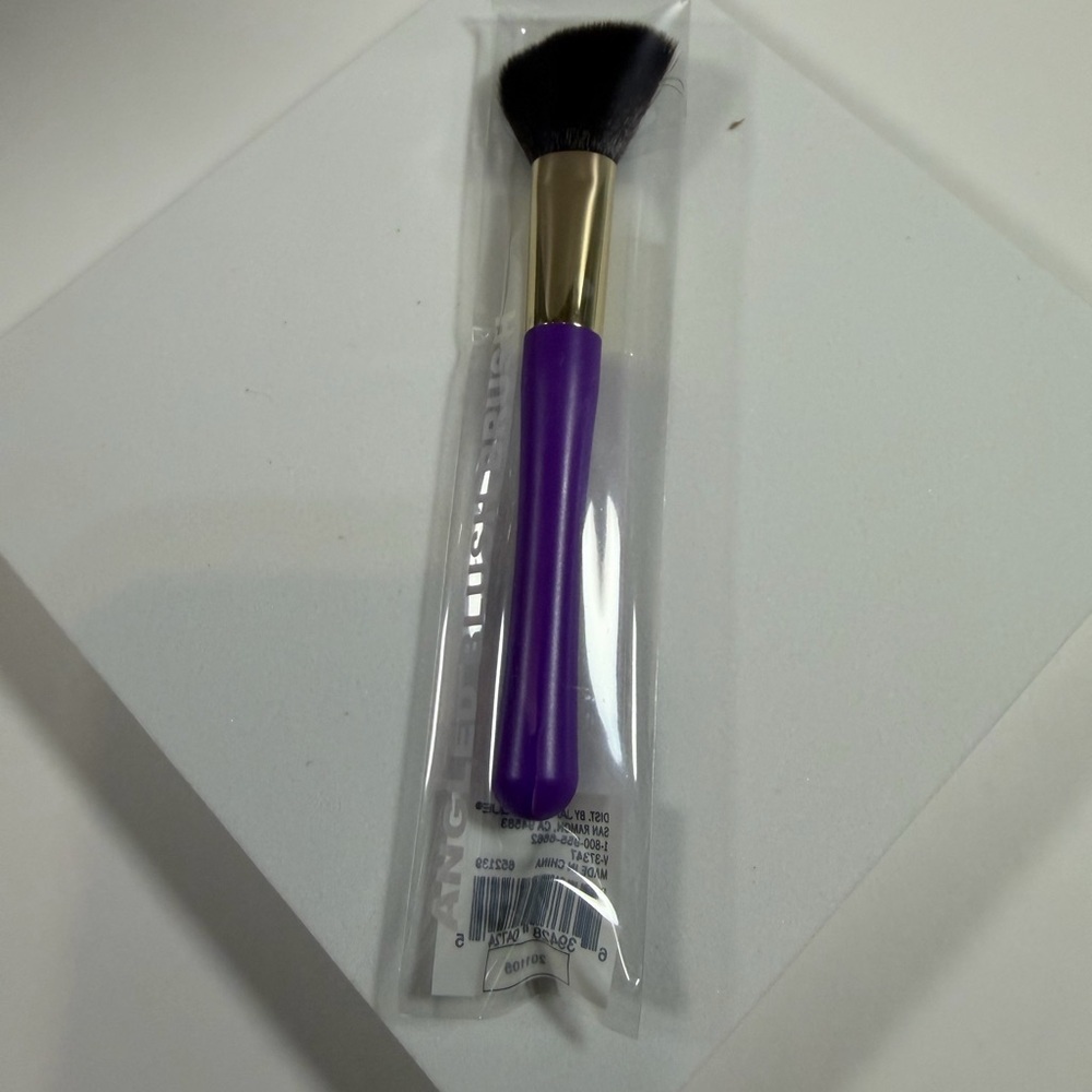 🩷5/$10 Purple Makeup Brush